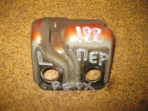 Петля двери левой верхняя Fiat Punto 188