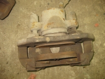 Суппорт передний правый Ford Focus II