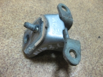 Петля двери задней левой верхняя Nissan Almera N16