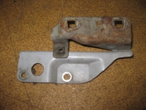 Петля капота левая Nissan Almera N16