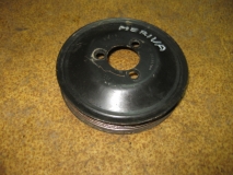 Шкив помпы Opel Meriva A