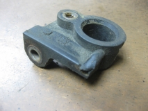 Кронштейн датчика ABS правый Opel Meriva A